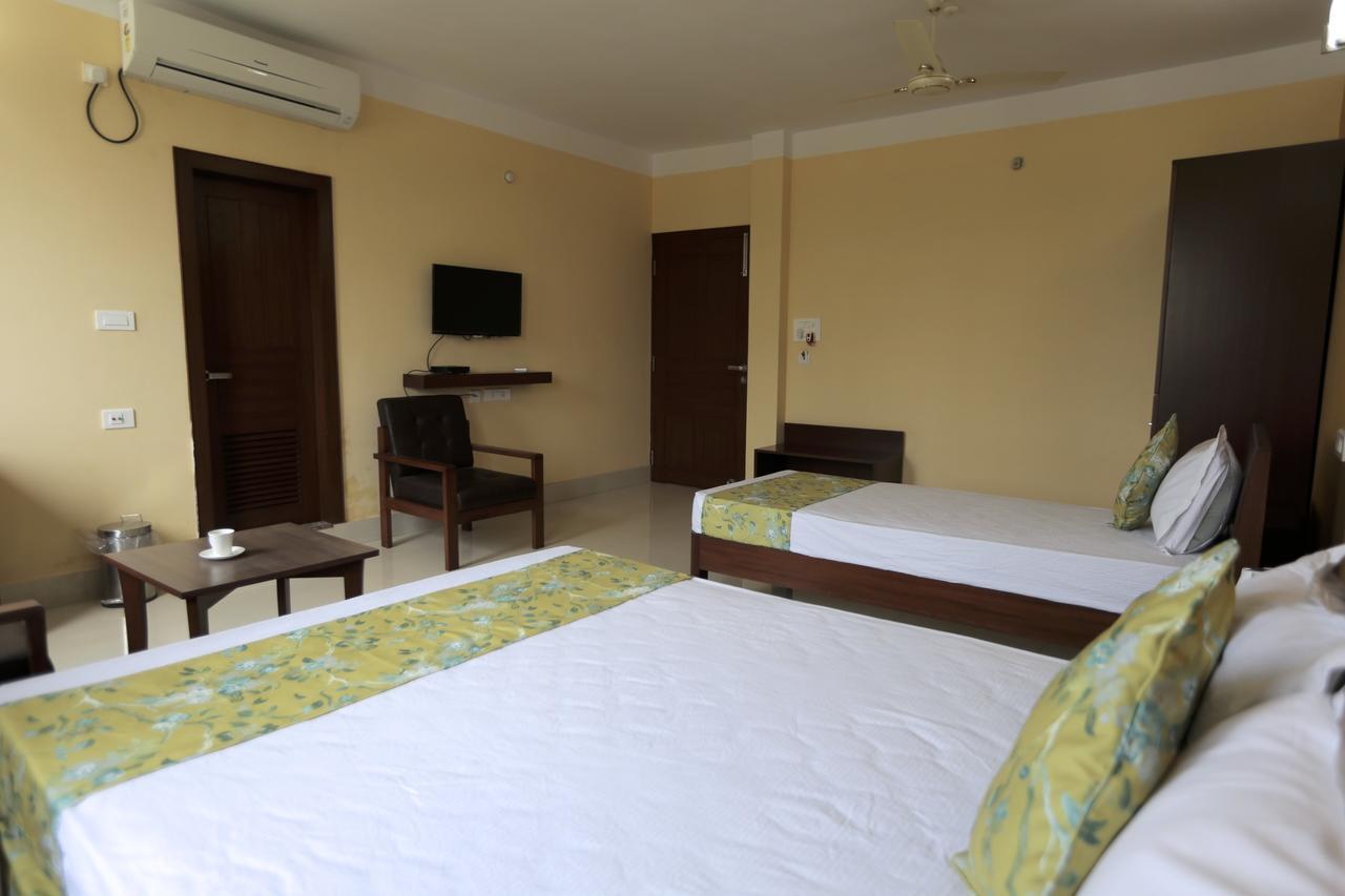 Yaksha Holiday Home Siliguri Luaran gambar