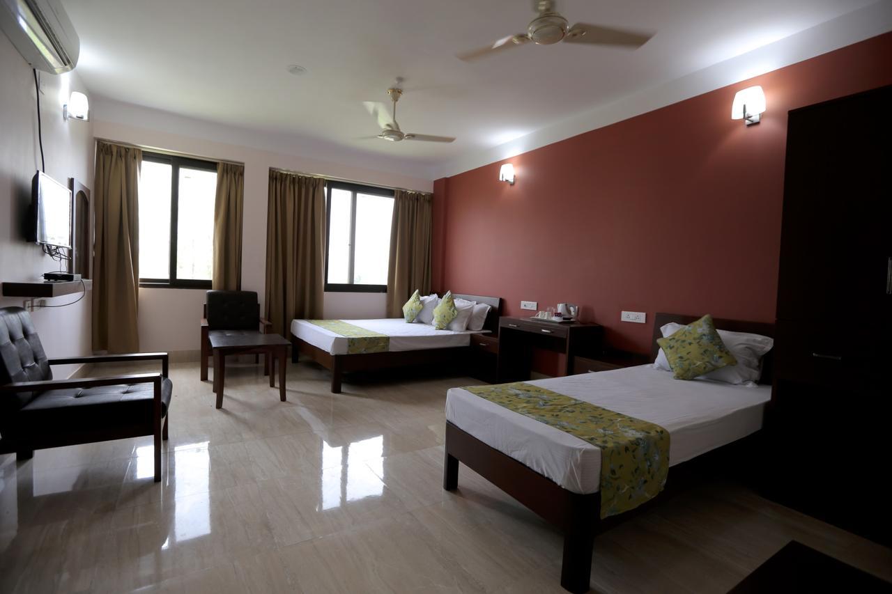 Yaksha Holiday Home Siliguri Luaran gambar